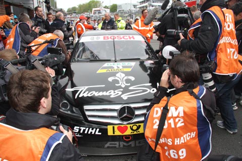 2012_button_taxi